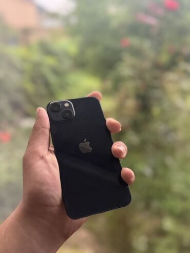 Apple iPhone: IPhone 13, 128 GB, Qara