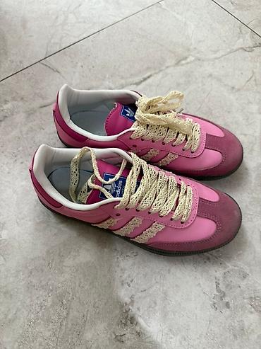 samba: Кроссовки Adidas Samba в ярком розовом цвете с декоративными — 4