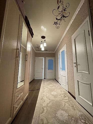 Продажа коттеджей и домов: Продается дом. Фасад здания утеплен и выполнен в ярком оттенке, что — 13