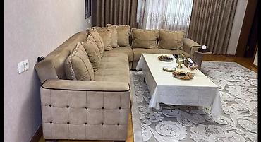 Divan açılıb bağlanır bazalıdır Ölçü 3/3 500azn Ünvan yeni yasamal