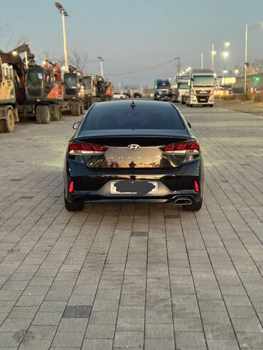 Hyundai: Hyundai Sonata: 2018 г., 2 л, Автомат, Газ, Седан — 7