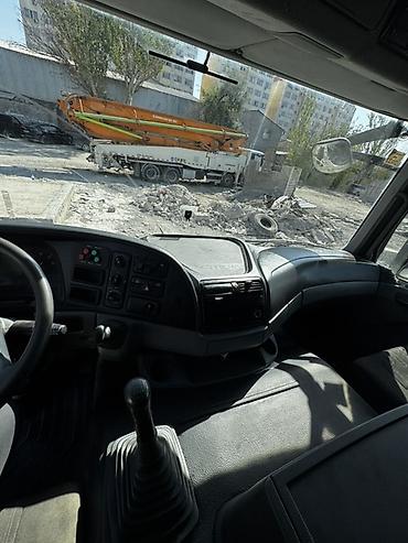 2018: Бетононасос, Mercedes-Benz, 2018 г., 40-60 м — 4