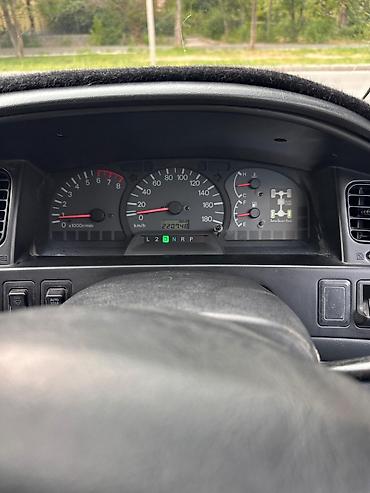 для гелика: Mitsubishi Space Gear: 2002 г., 3 л, Автомат, Бензин, Минивэн — 8