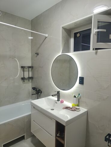 Другая сантехника: Бригада опытных отделочников предоставляет свои услуги: сантехника — 4