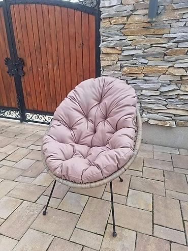 Jastuci: Jastuk gnezdo za stolice
3350 din 
👑
♦ — 13