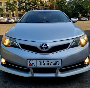 автомобиль бу: Toyota Camry: 2014 г., 2.5 л, Автомат, Бензин, Седан