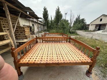 продается мебель: Тапчан Дерево