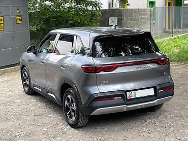 byd yuan plus: BYD Yuan Up: 2024 г., 0.1 л, Автомат, Электромобиль, Кроссовер — 2