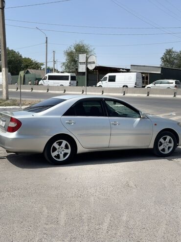 авто в рассрочку минивэн: Toyota Camry: 2003 г., 3 л, Автоматические, Газ, Седан