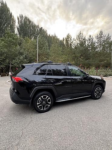 шины с дисками б у: Toyota RAV4: 2020 г., 2.5 л, Автомат, Бензин, Кроссовер — 5