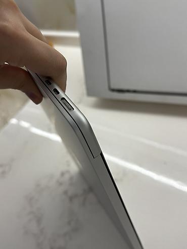 Apple MacBook: Apple MacBook Air M3 Məlumatları şəkildə yükləmişəm. Ekranda qoruyucu — 19