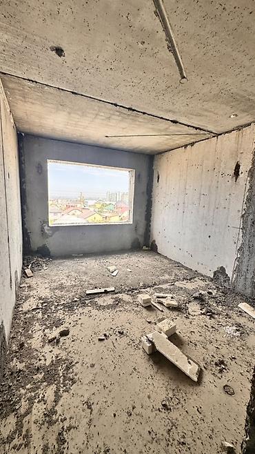 Продажа квартир: 3 комнаты, 85 м², Кара-Жыгач ж/м 108 серия, 4 этаж, ПСО (под самоотделку) — 5