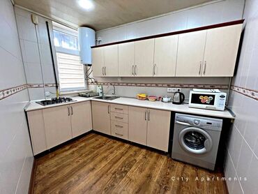 Günlük kirayə mənzillər: 2 otaqlı, Səbail r. r-nu — 8