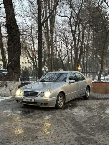 Mercedes-Benz: Mercedes-Benz E-Class: 2000 г., 2.6 л, Автомат, Бензин, Седан