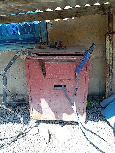 baklar və çənlər: Sənaye tipli elektrik qaynaq aparatı (köhnə model) - Tip: AC elektrik — 4