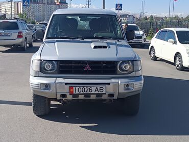 Mitsubishi: Mitsubishi Pajero: 2001 г., 2.5 л, Механика, Дизель, Бус