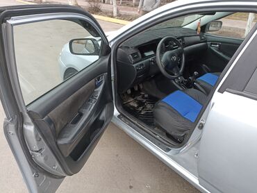 Toyota: Toyota Corolla: 2004 г., Механика, Бензин, Седан — 8