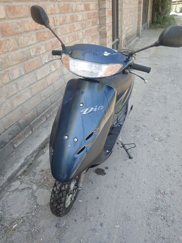 Скутеры: Скутер Honda, 50 куб. см, Бензин, Б/у at lalafo.kg Скутеры: Скутер Honda, 50 куб. см, Бензин, Б/у