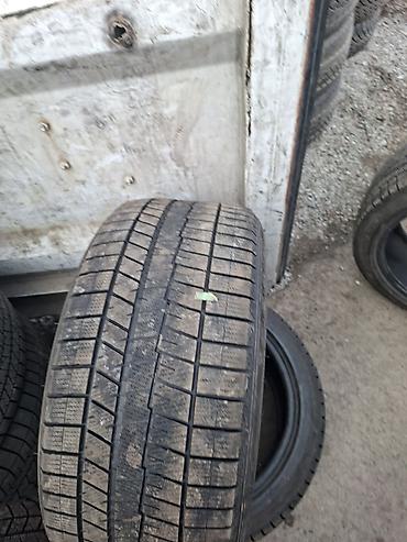 Шины: Зимние шины Dunlop, ненаправленный рисунок протектора с большим — 6