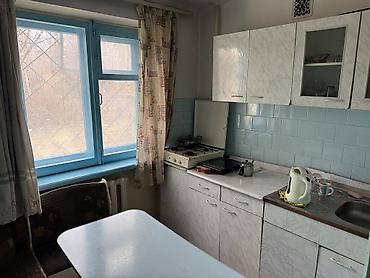 Продажа квартир: 3 комнаты, 104 м², 1 этаж — 3