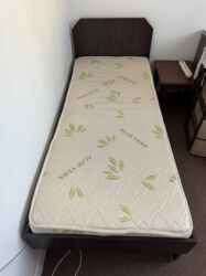 раскладушку для взрослого: Односпальная кровать, Б/у, С матрасом, длина - 193 см