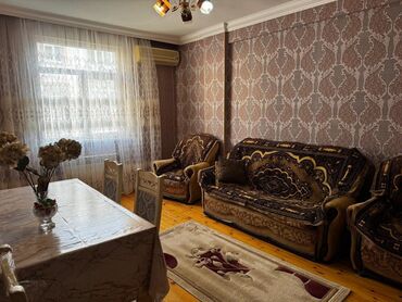 магазин аренда: Masazırda qurtuluş 93 Minarə aptekin arxası kirayə bina evi ailəyə