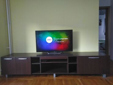 Komode: Prodajem komodu za TV, dimenzije: dužina 238 cm, širina 52 cm, visina na lalafo.rs — 2 Komode: Prodajem komodu za TV, dimenzije: dužina 238 cm, širina 52 cm, visina — 2