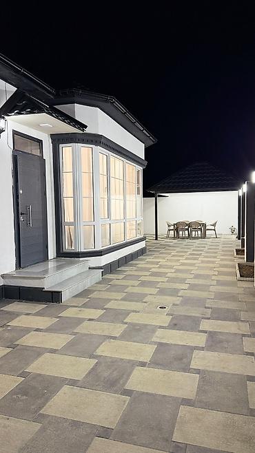 qara qarayev kıraye evler 1 aylıq: Ev qeçreshde ( meşe tuneline çatmamiş) yerleşir. 2 yataq otaqi ( her — 2