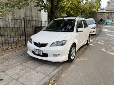 Mazda: Mazda Demio: 2002 г., 1.5 л, Автомат, Бензин, Хэтчбэк