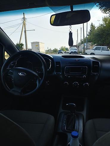 opel astra k: Kia Forte: 1.8 l | 2013 il Sedan — 4