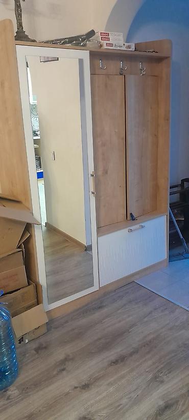 dehliz dolap: Yeni, 4 qapılı, Güzgülü, Ağ, Açılan, Düz dolab — 1