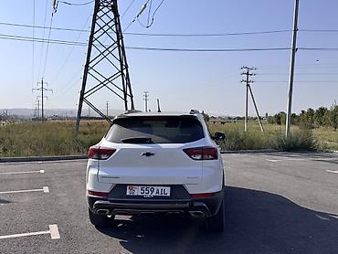 воздухозаборник на капот субару: Chevrolet Trailblazer: 2022 г., 1.4 л, Автомат, Бензин, Кроссовер — 3