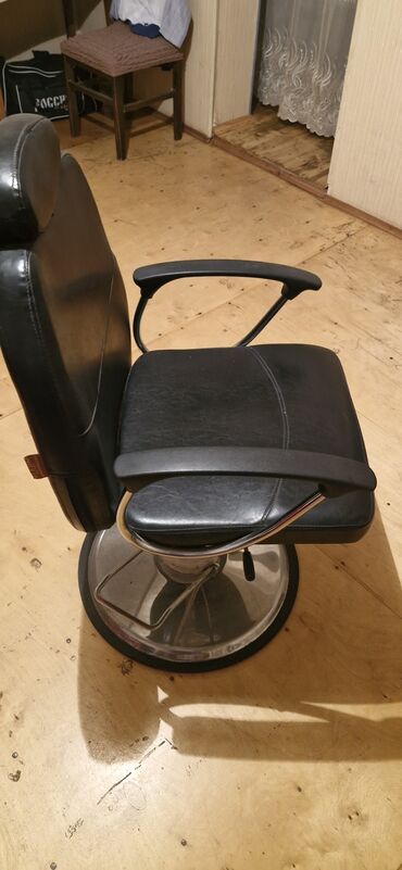 tibbi carpayilar: Новый, Медицинское кресло