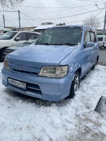 Nissan: Nissan Cube: 2001 г., 1.3 л, Автомат, Бензин, Универсал