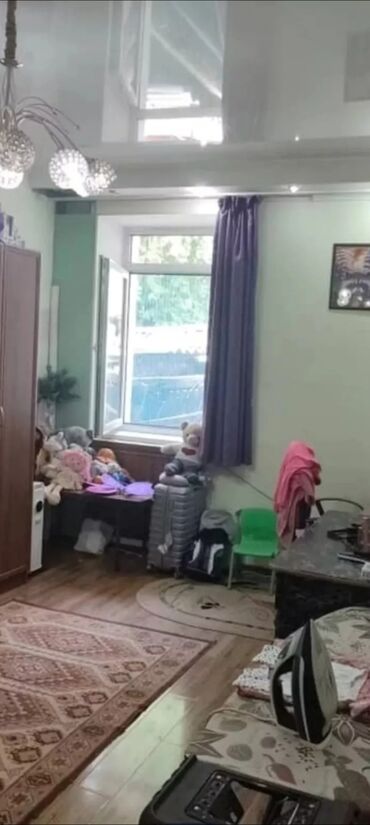 чач тарач аренда: 56 кв. м, 3 бөлмө, Унаа токтотуучу жай, Забор, тосулган