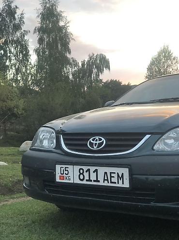 авенс 1 8: Toyota Vista: 2001 г., Лифтбек — 3