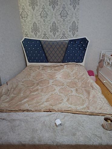 Qiymət razılaşma yolu ilə. Yataq otağı mebel dəsti - Rəng və üslub