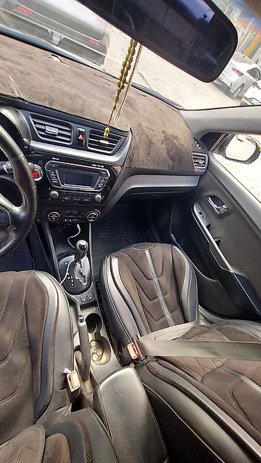 лада 10: Kia Rio: 2011 г., 1.6 л, Автомат, Бензин, Седан — 6