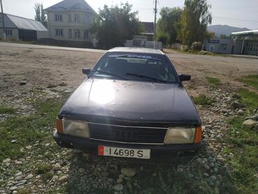 нехия 1: Audi 100: 1990 г., 1.8 л, Механика, Бензин, Седан