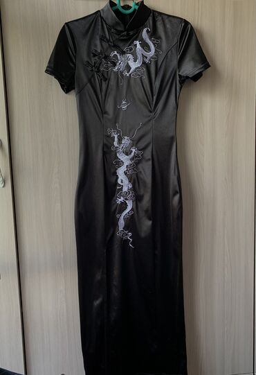 вечерние платья с разрезом: Вечернее платье, Коктейльное, Длинная модель, Атлас, S (EU 36)