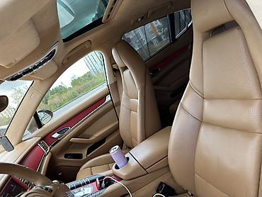 porsche disk: Porsche Panamera GTS – premium idman sedan - Korpus: 5 qapılı fastbek — 8