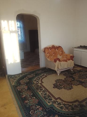Otaqların uzunmüddətli kirayəsi: Kirayə ev verilir Yeni suraxanı yerləşir İki otaqlı həyət evi Əşyaları -da lalafo.az — 4 Otaqların uzunmüddətli kirayəsi: Kirayə ev verilir Yeni suraxanı yerləşir İki otaqlı həyət evi Əşyaları — 4
