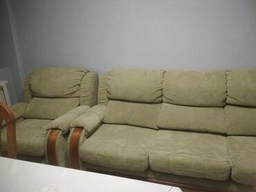раздвижной диван с креслами: Б/у