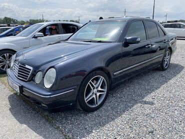 гетз 2: Mercedes-Benz E 320: 2001 г., 3.2 л, Автомат, Бензин, Седан