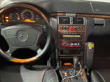 Mercedes-Benz: Mercedes-Benz E-Class: 1997 г., 4.3 л, Типтроник, Бензин, Седан — 10