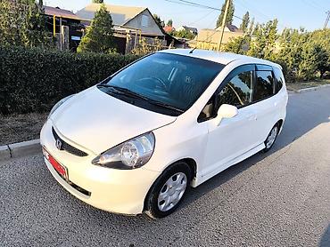 mini ev: Honda Fit: 2003 г., 1.3 л, Вариатор, Бензин, Седан — 2