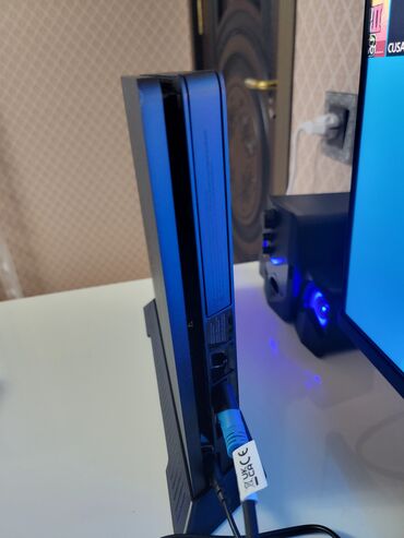 PS4 (Sony Playstation 4): 💥PlayStation 4 Slim – 1TB yaddaşla 🎮Konsol ideal vəziyyətdədir — 3