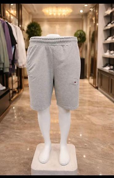 martina vrbas: Muške bermude M,L,XL,XXL,3XL veličine po 2 komada za 3200 din
pb — 4