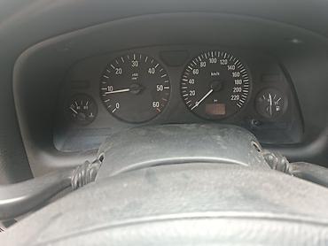 user car: Opel Astra 2009 godina 1,7-dizeloko 190000 km,registrovan, motor — 4
