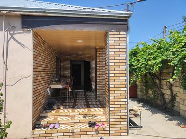 ev xacmaz: 3 otaqlı, 5 kv. m, Yeni təmirli